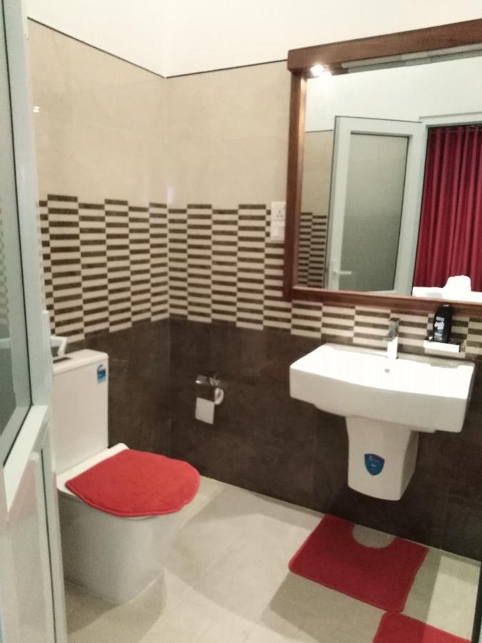 Y&Y Residence Κάντι Εξωτερικό φωτογραφία